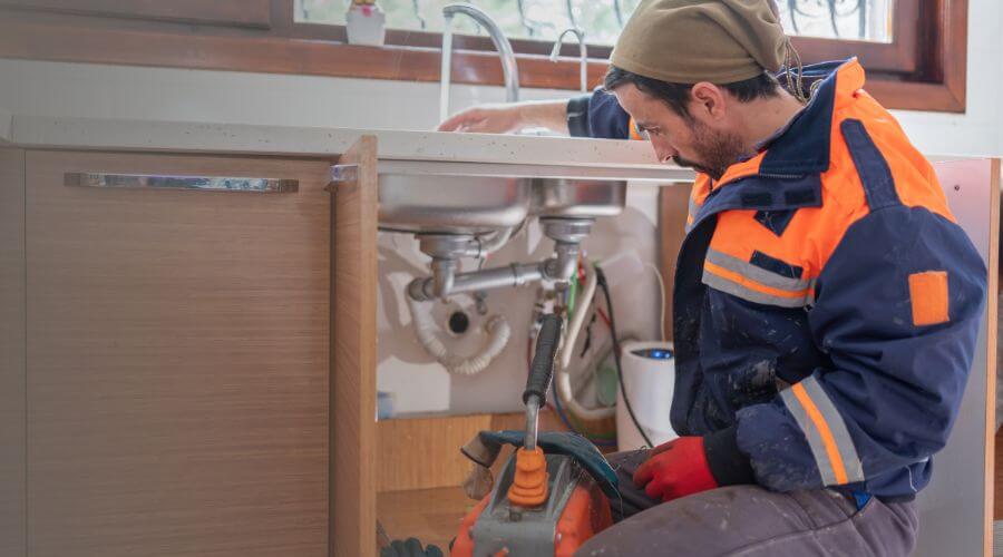 Professional clogged toilet repair in Houston, DE